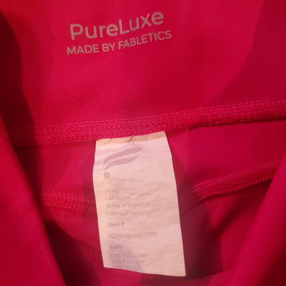 Fabletics Oasis High-Waisted 7/8 Leggings - Picture 6 of 11